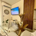 San Pietro Melia Gjiri Lalzit Beachfront Apartamento