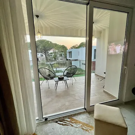 公寓 San Pietro Melia Gjiri Lalzit Beachfront *
