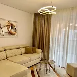 San Pietro Melia Gjiri Lalzit Beachfront Appartement *