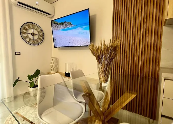 San Pietro Melia Gjiri Lalzit Beachfront Apartment